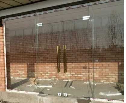 СТЕКЛЯННОЕ Перегородка