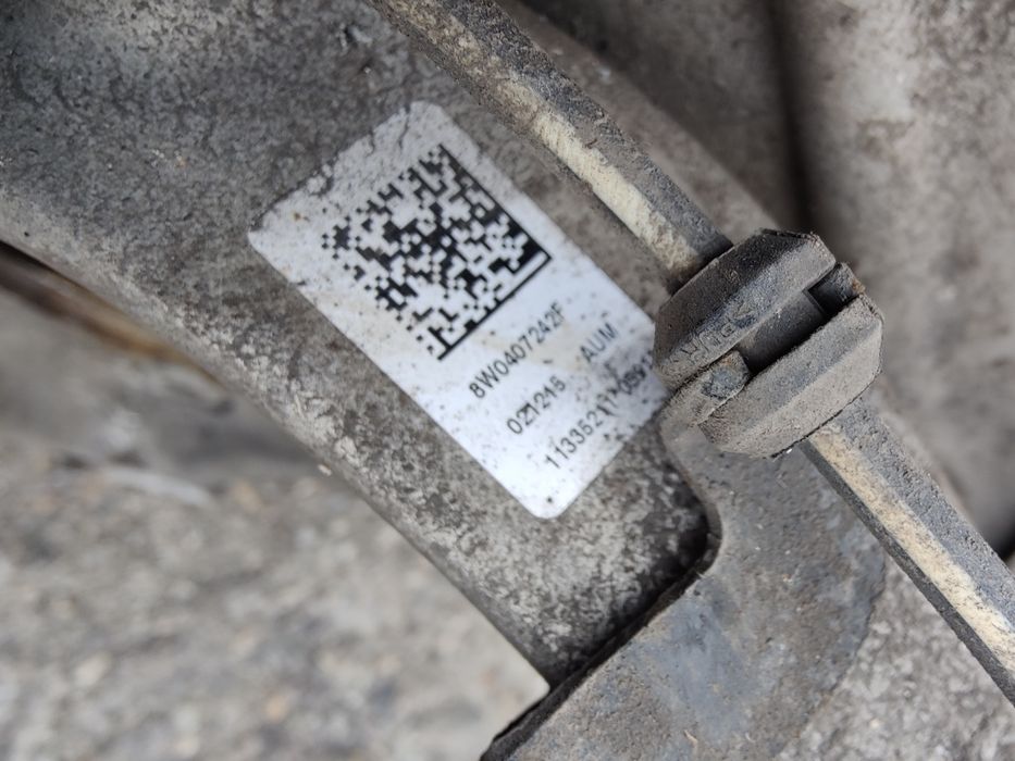 Fuzeta stanga dreapta fata audi a4 b9 a5 f5 q5 fy 2017