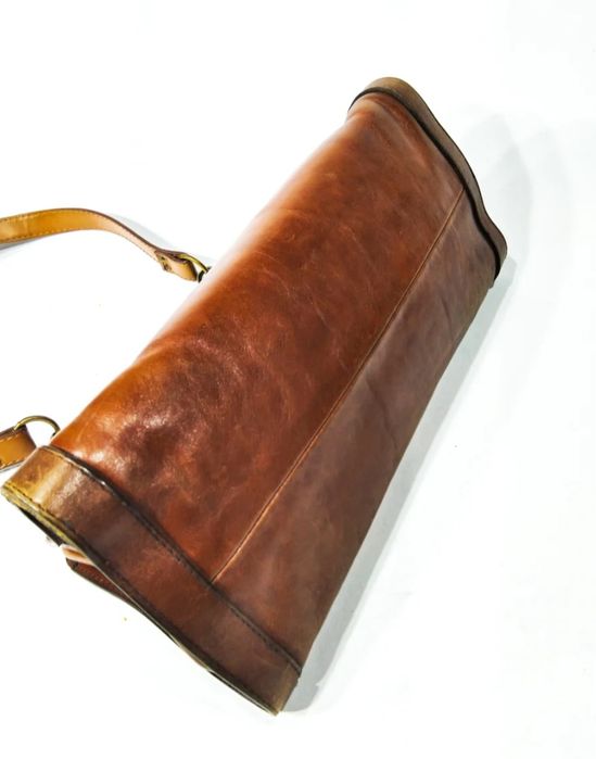 Geantă Etienne Aigner piele naturală