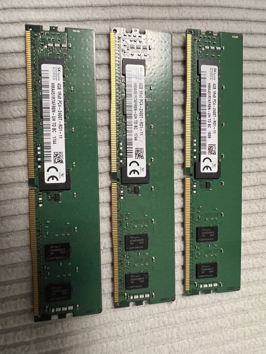 Memorie RAM 12 GB DDR4 2400MHz