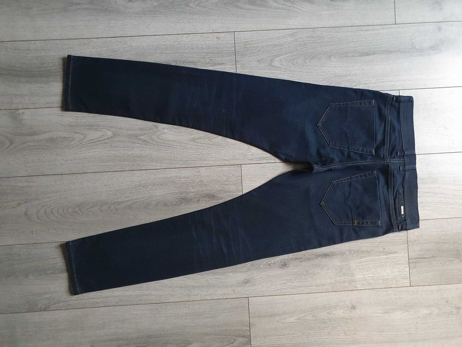 Blugi barbati DIESEL "Tepphar" Slim-Carrot - Marimea W28 L30