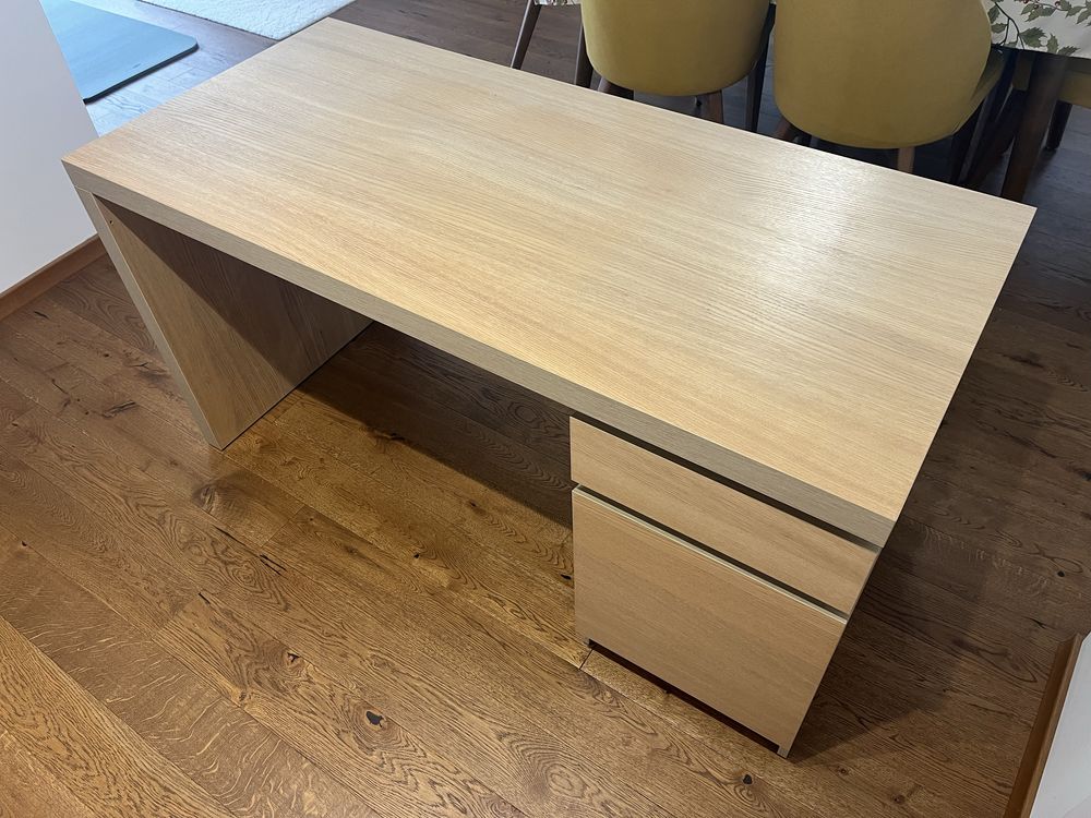Бюро IKEA MALM дървесен цвят - като ново!