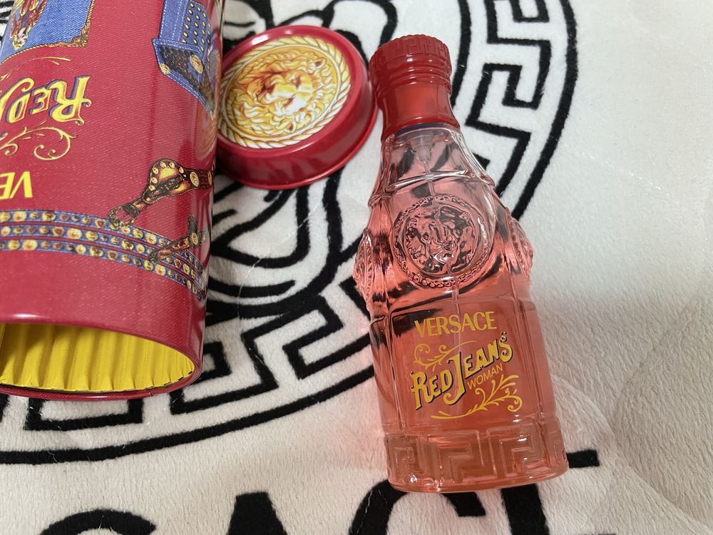 Versace Red Jeans Woman 75ml обмен бор
