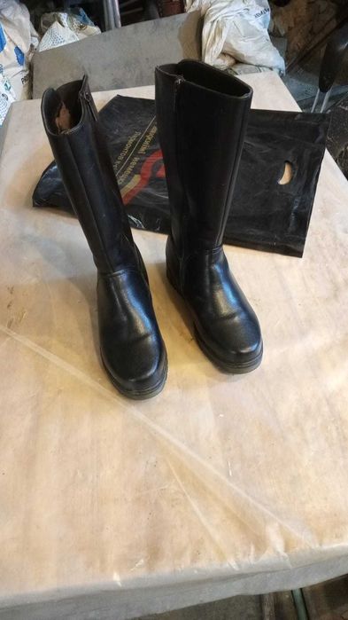 Сапоги женские. Продам
