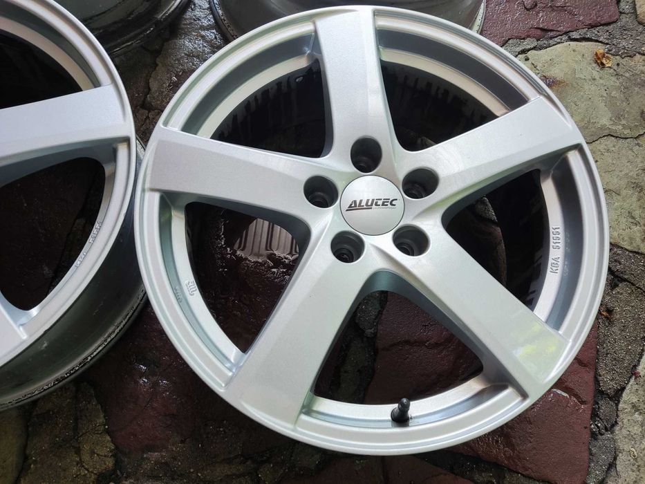 5x112 17 цола лети джанти Alutec 17 цола 5x112 VW Audi Seat ET40