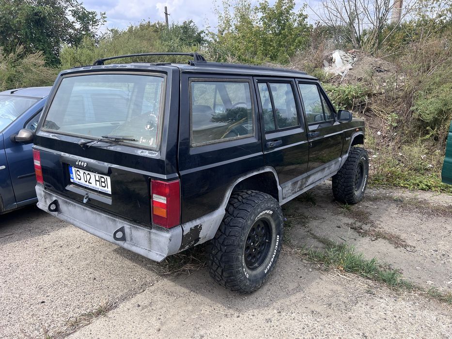 Jeep cherokee 2.5 benzina