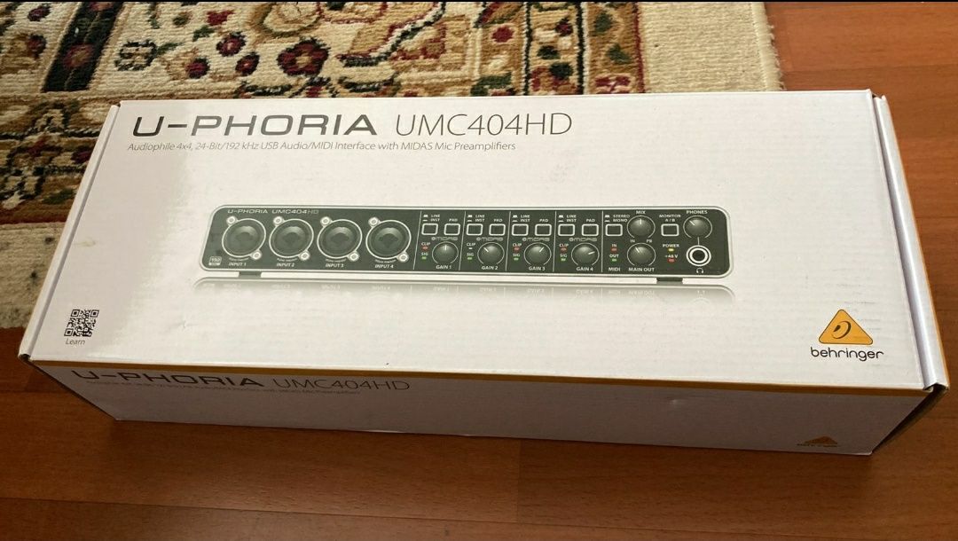 Внешняя студийная звуковая карта U- PHORIA UMC404HD