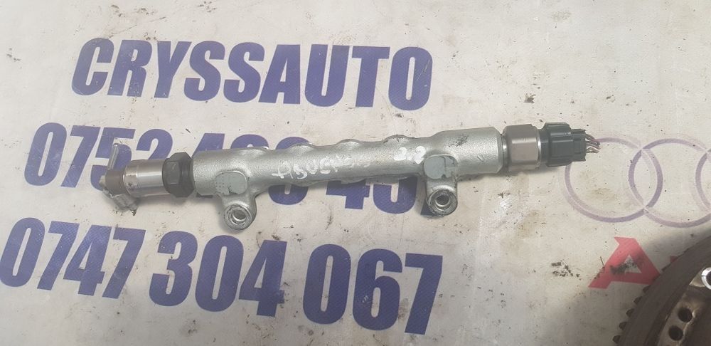 Rampa injectoare toyota avensis t25,motor 2.2d,177cp,cod motor,2 AD-Fh