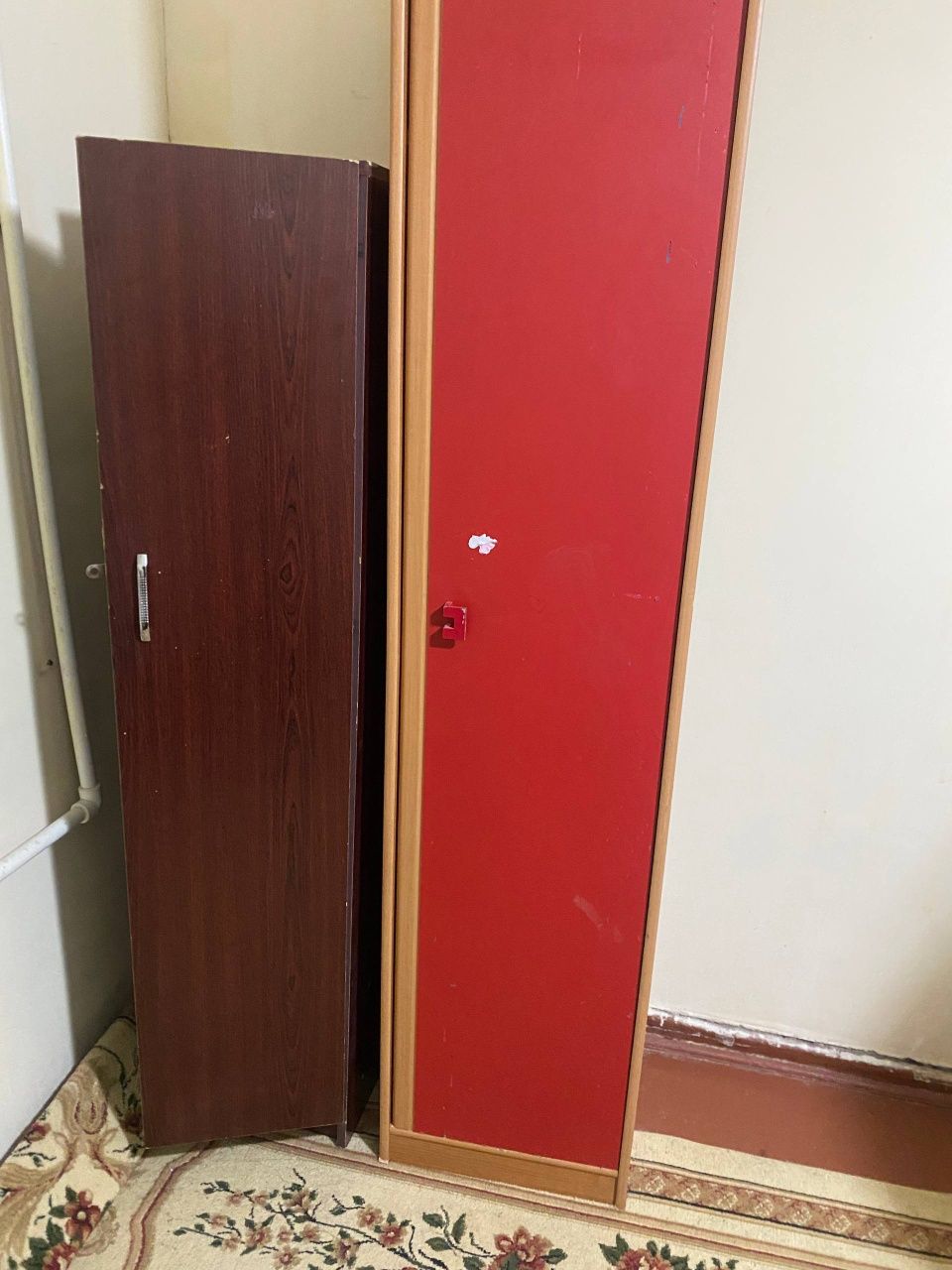 Шкаф мебель срочно продается