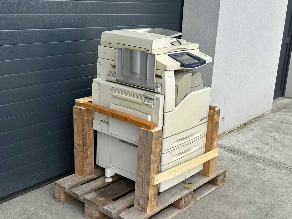 Imprimanta/Multifunctionala laser color Xerox WorkCentre 7435