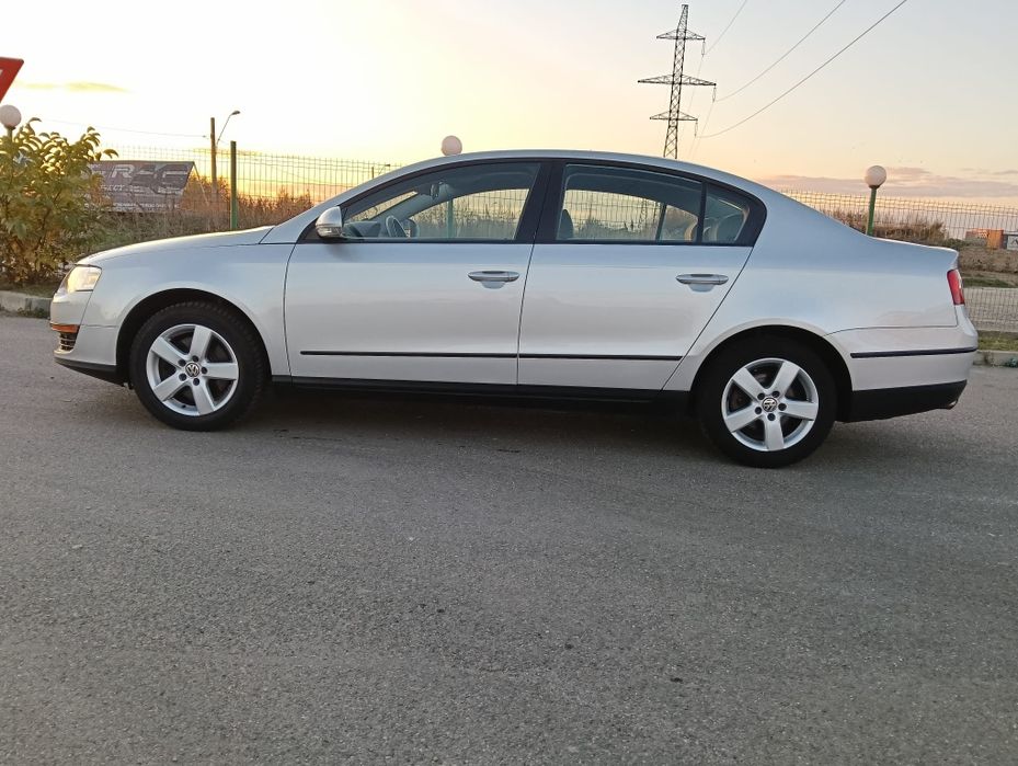 Volkswagen Passat B6, limuzină, 1.6 benzină, Import Germania