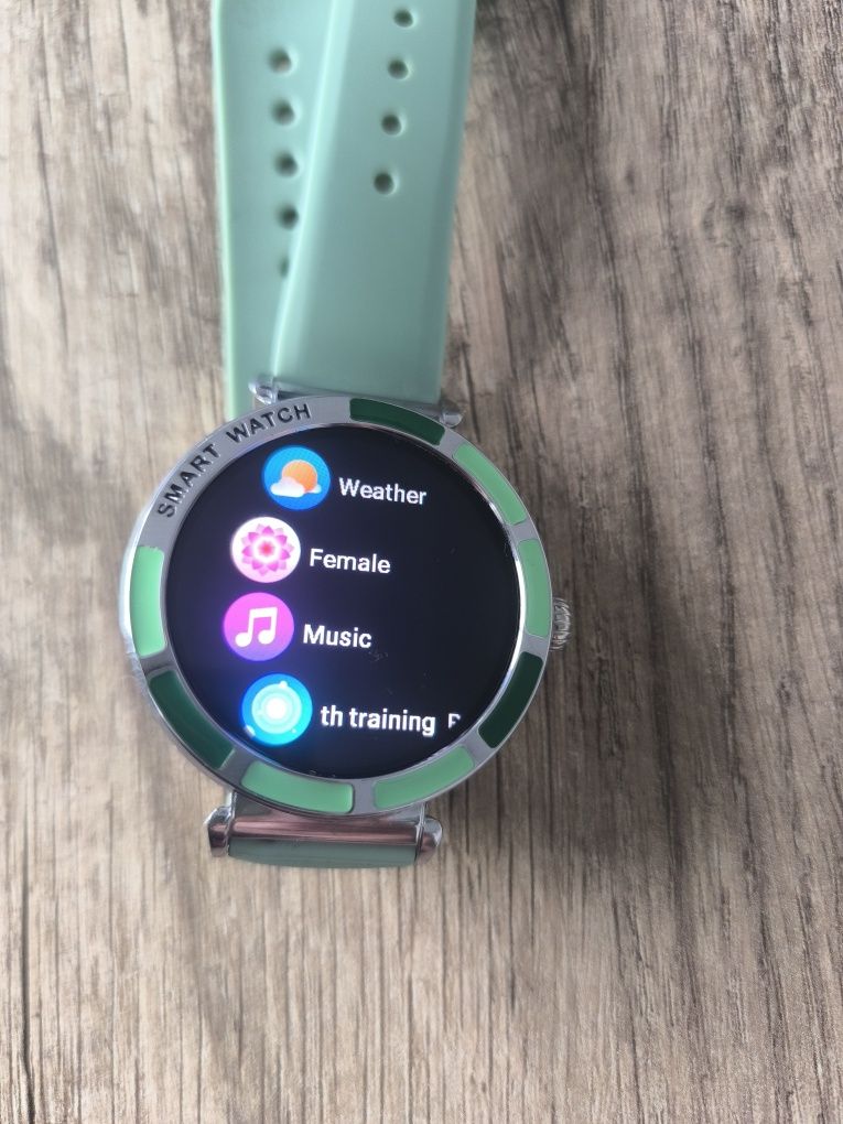 Smart watch / Смарт часовник