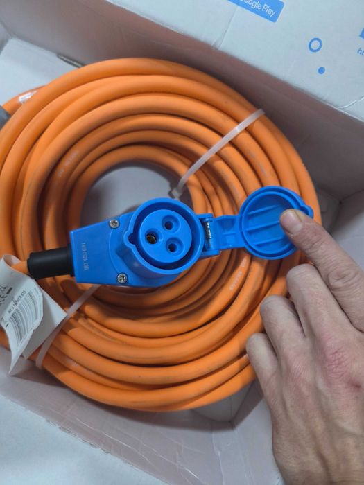 Cablu prelungitor camping CEE-CEE/SCHUKO - 25 metri BRENNESTUHL