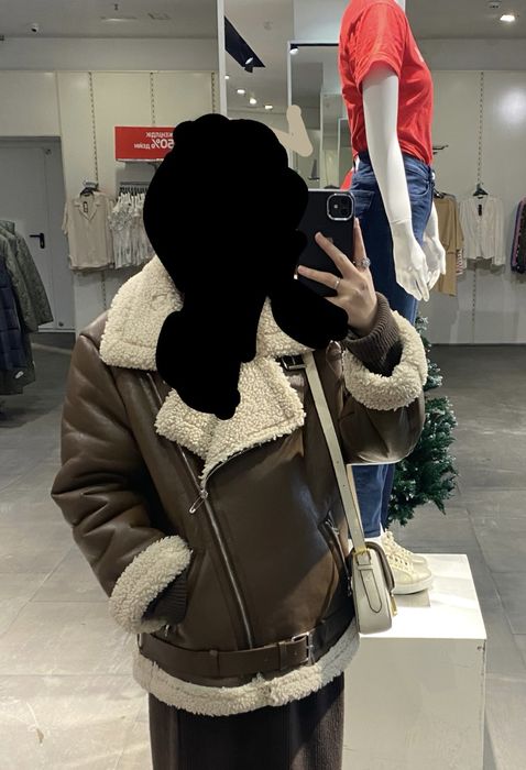 Продаеться дубленка