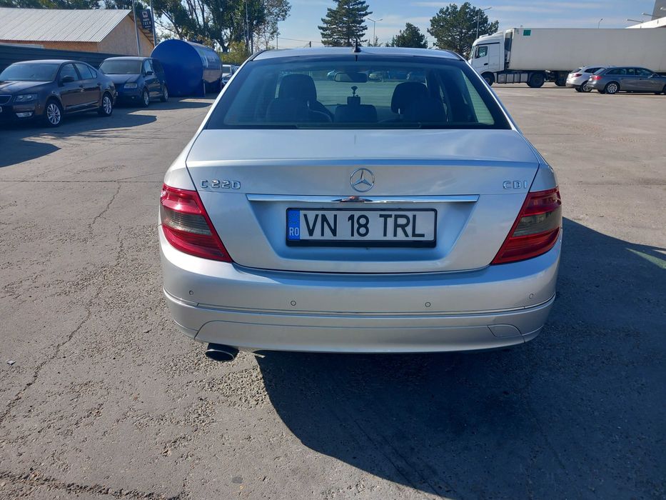 Mercedes Benz C220