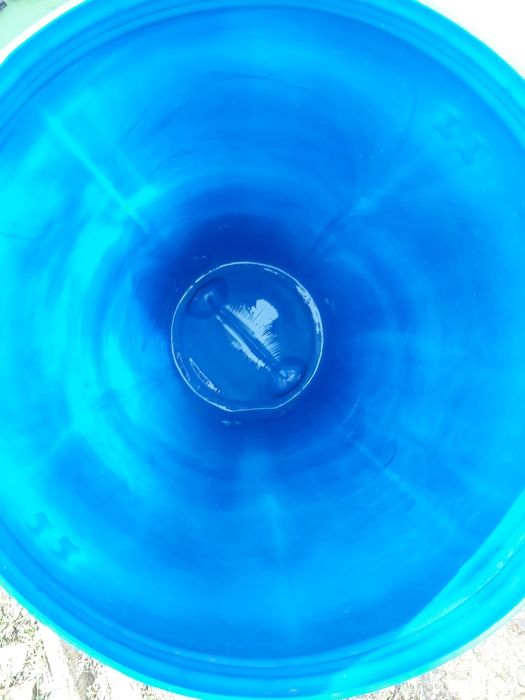 Пластмасови бидони 120 и 150 литра с капаци