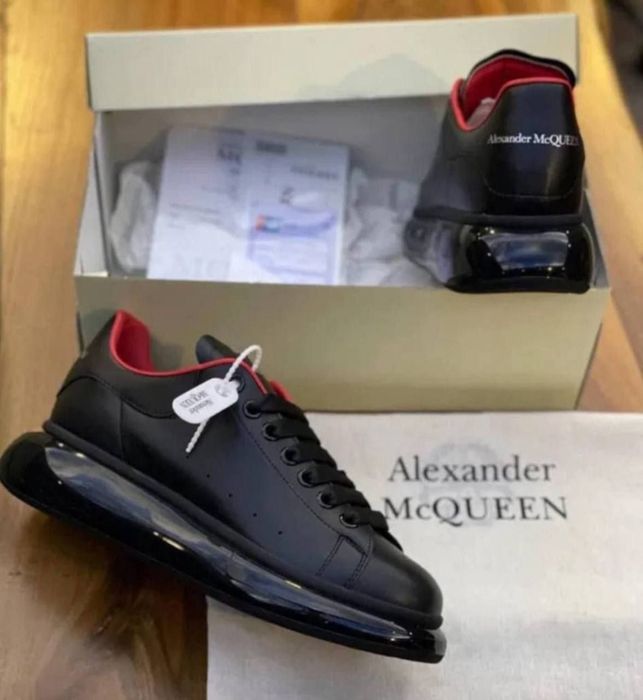 Adidasi Alexander McQueen