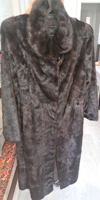 Продам шубу норковую б/у в отличном состоянии срочно