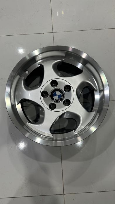 21 стиль. Разборные. Новые. Р17 разноширокие. BMW БМВ