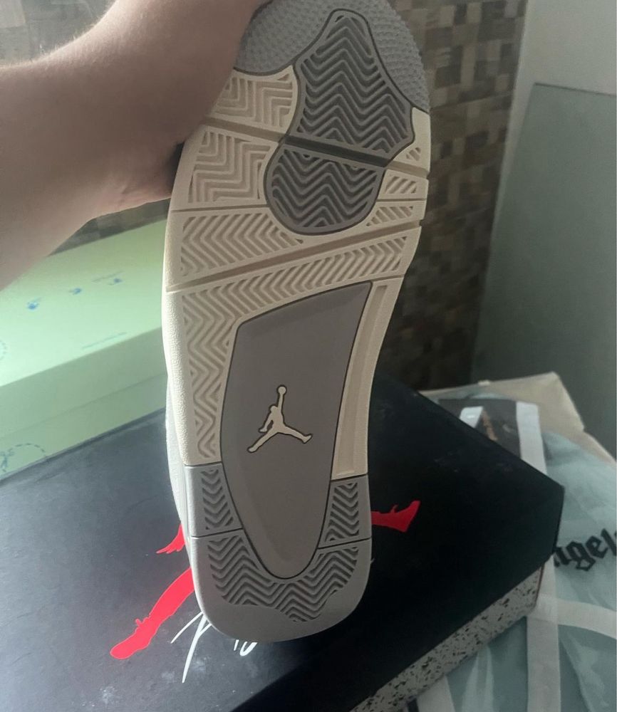 Jordan 4 Frozenn