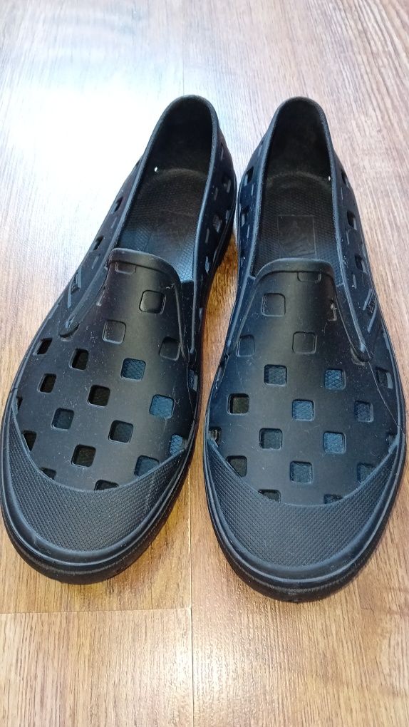VANS trek slip-on 42