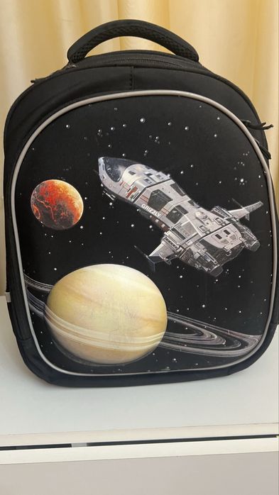 Школьные рюкзаки