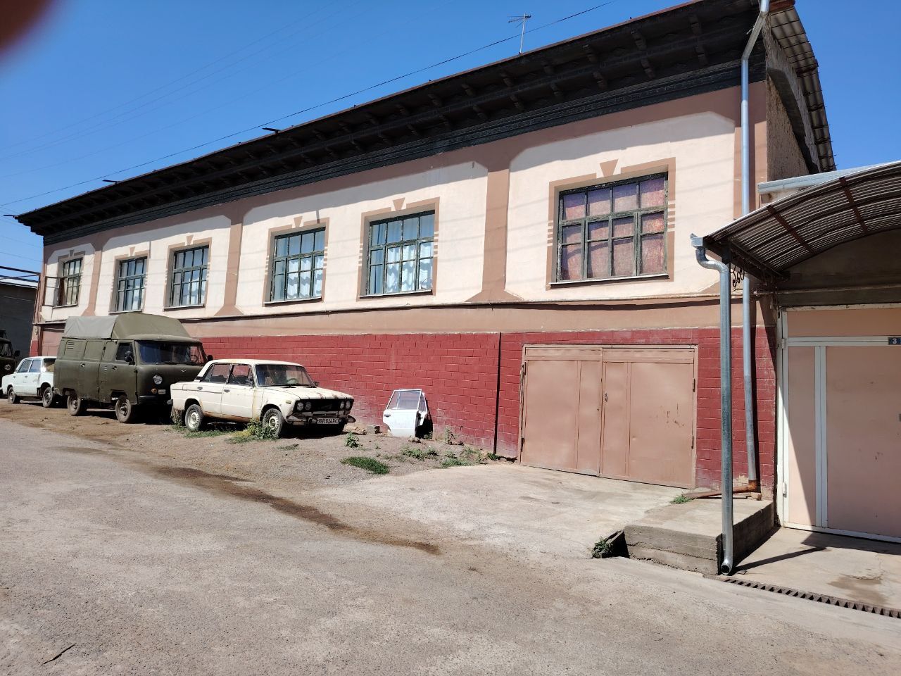 Toshkent Tumanida Uy Sotiladi