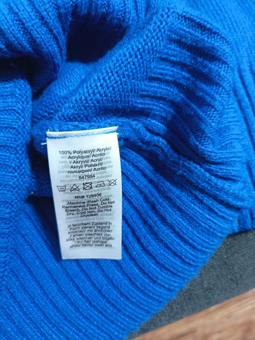 Pulover mărimea 40-42