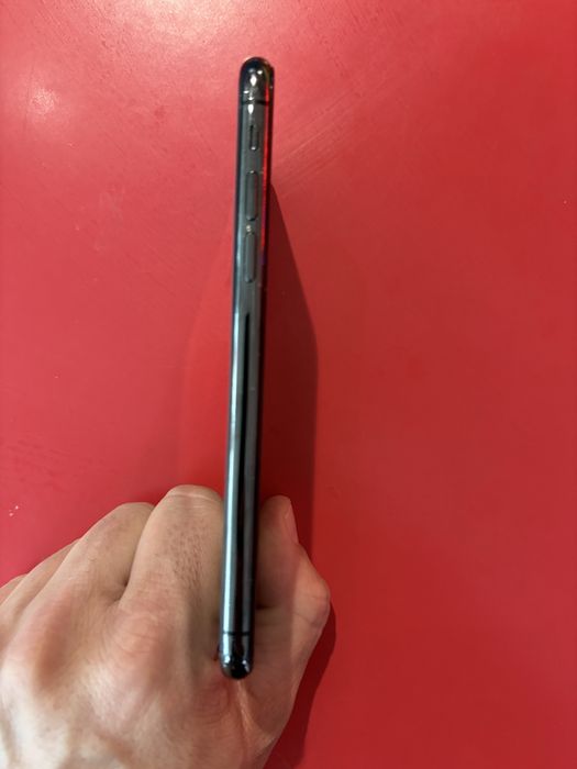 iPhone X - 256GB Space Gray (черен цвят е)