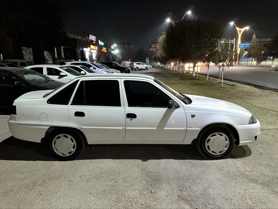 Срочно! 2012 Nexia 2 сотилади!