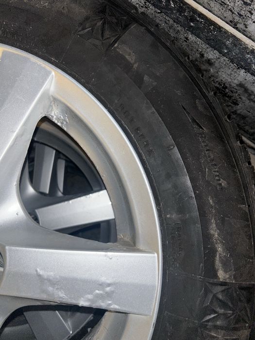 Зимни гуми с алуминиеви джанти 215/65R 16