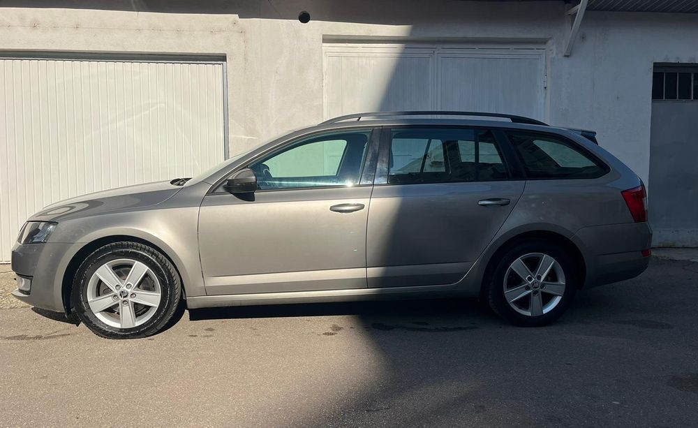 Skoda Octavia 1.6tdi euro 5 # 2014 # recent adusă #