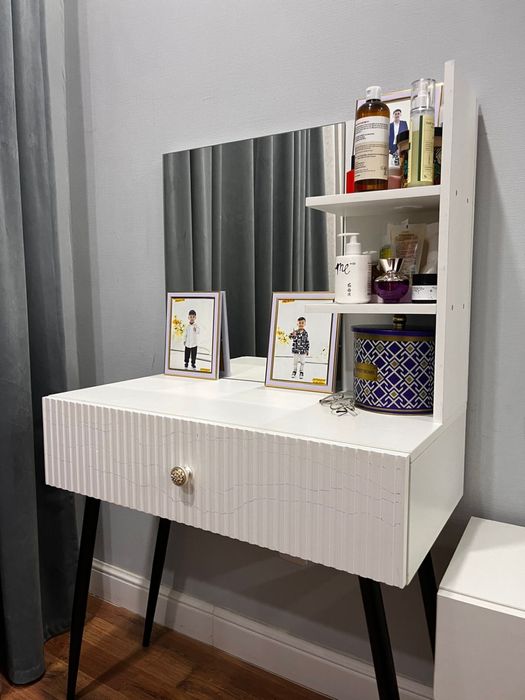 Комод, тумбочка сатылады