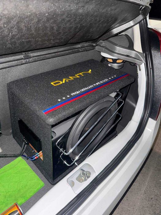 Активный сабвуфер (DANTY GT-500.1D)