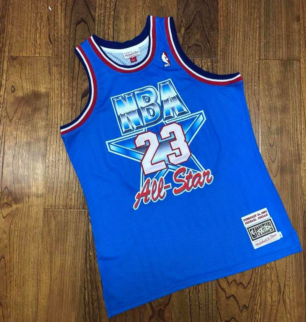 Maieuri clasice și All Star cu Michael Jordan