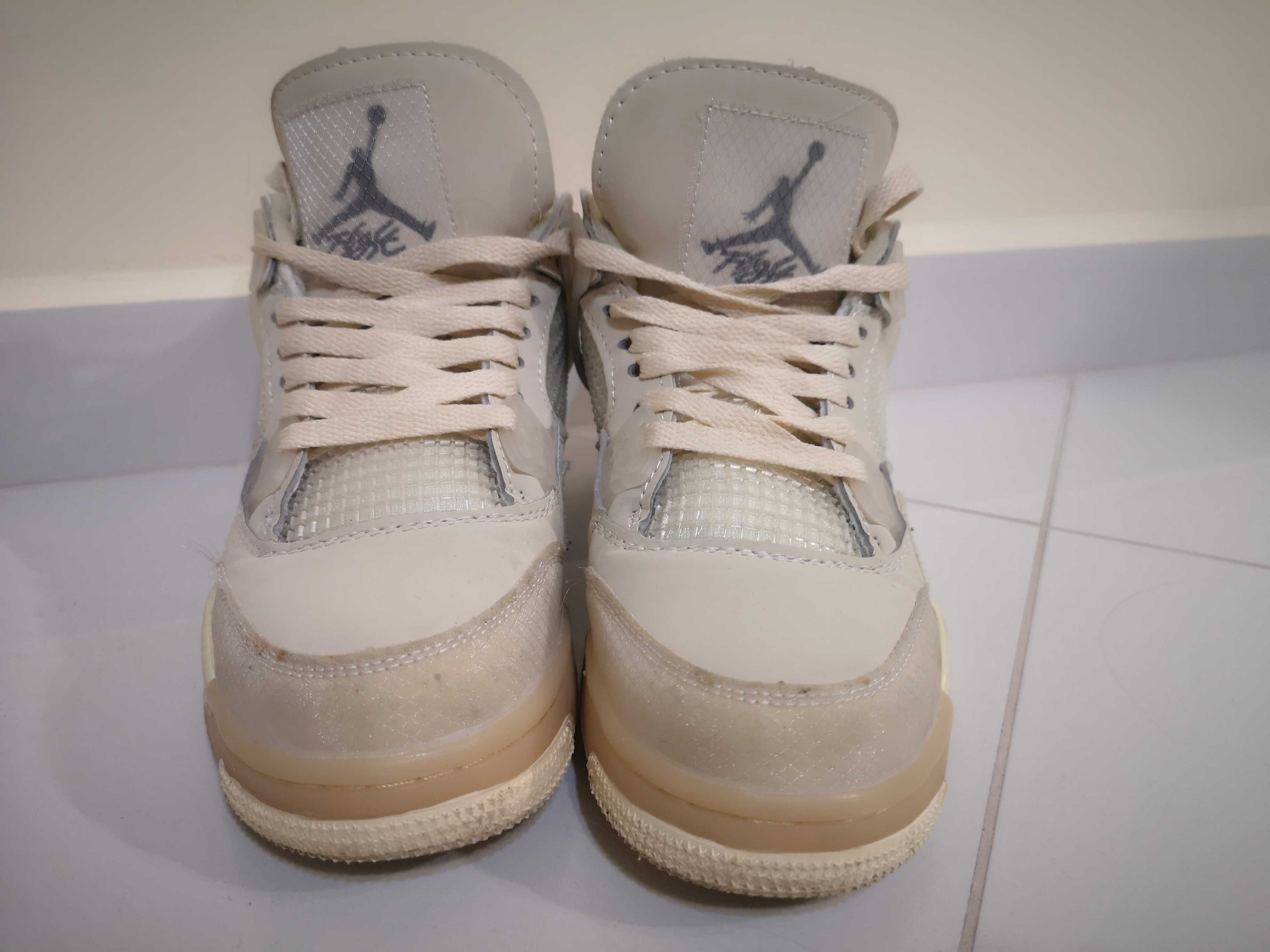 Adidasi Air Jordan