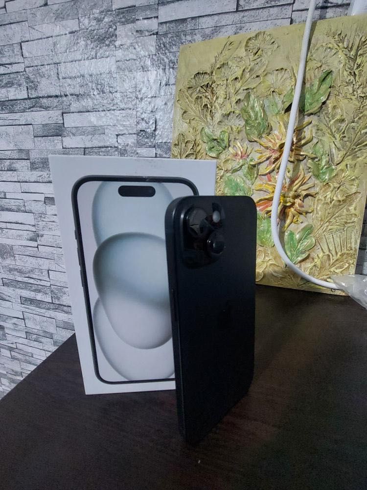iPhone 15 128GB Black