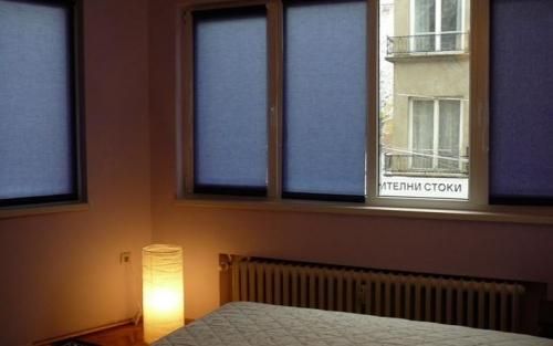 Дава се под наем Двустаен апартамент в София, Център - 70 кв.м за 499 € - Снимка #4