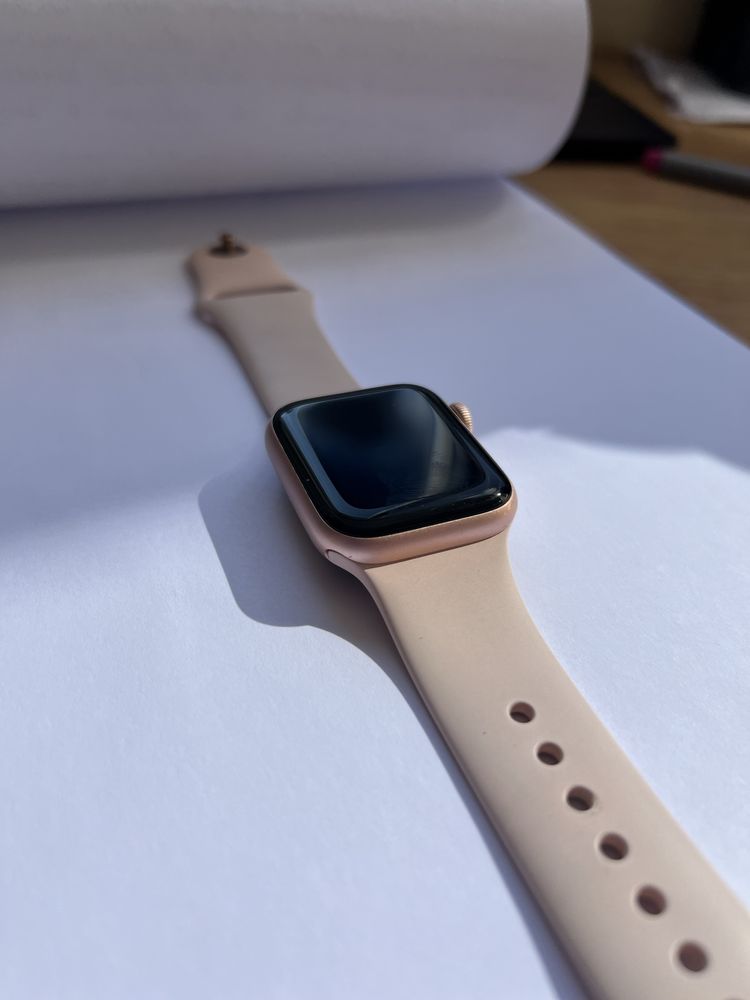 Apple watch series 4 / 40 mm