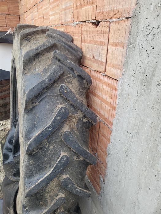 Cauciuc tractor 13,6 R38