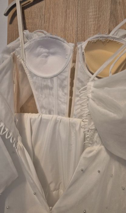 Rochie mireasa nepurtata