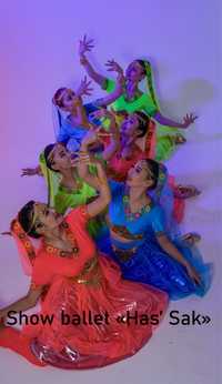 Танцевальный костюм индийского танца