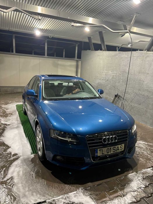 Vand Audi A4 B8.