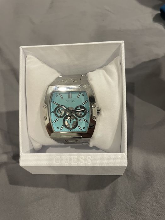 Ръчни часовници.