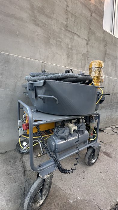 Штукатурный агрегат. Гипсовый аппарат.