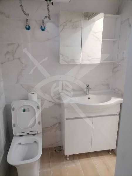 Продава се Едностаен апартамент в Пловдив, Тракия - 33 кв.м за 2513 €/кв.м - Снимка #2