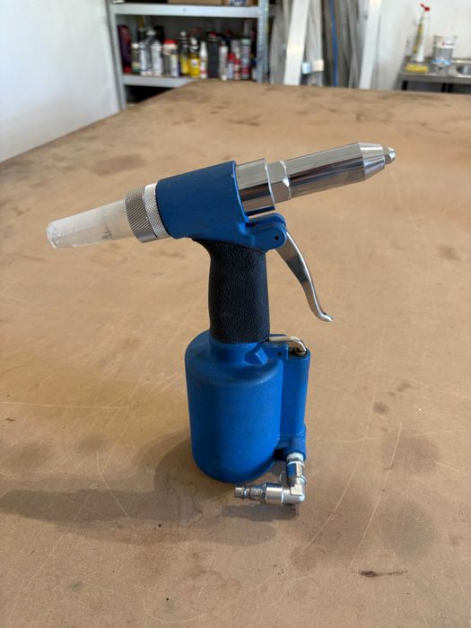 Пневматична попнитачка - много запазена