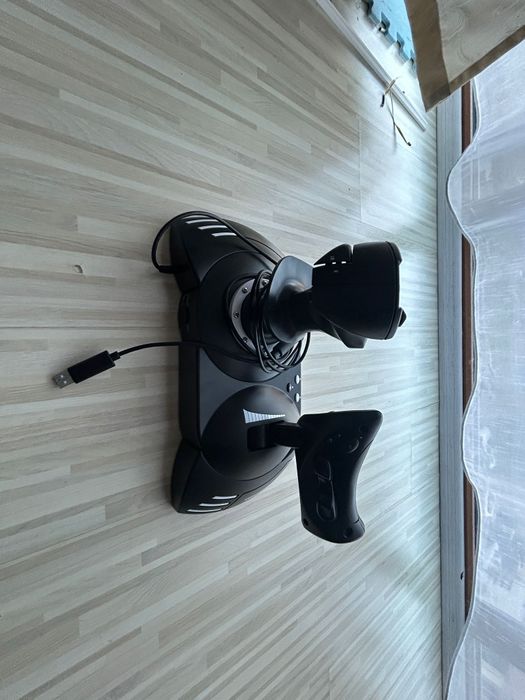 Thrustmaster Hotas One pentru PC si Xbox