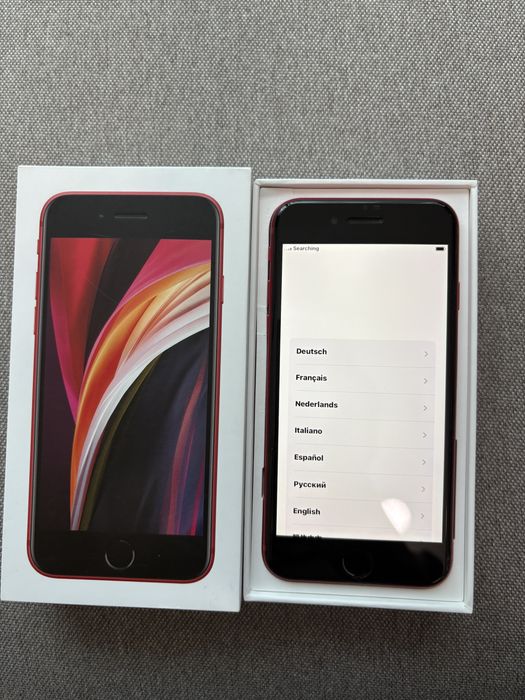 Продавам Iphone SE 2020 64GB