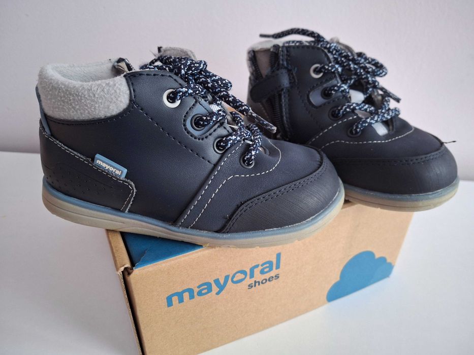 Боти за момче Mayoral